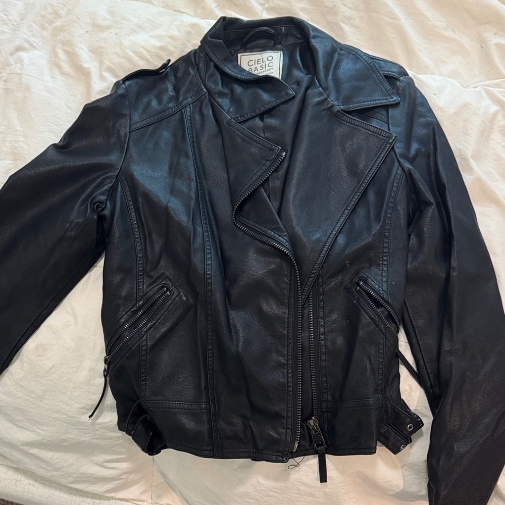Cielo Basic Classic Black Leather Jacket Size M - image 1